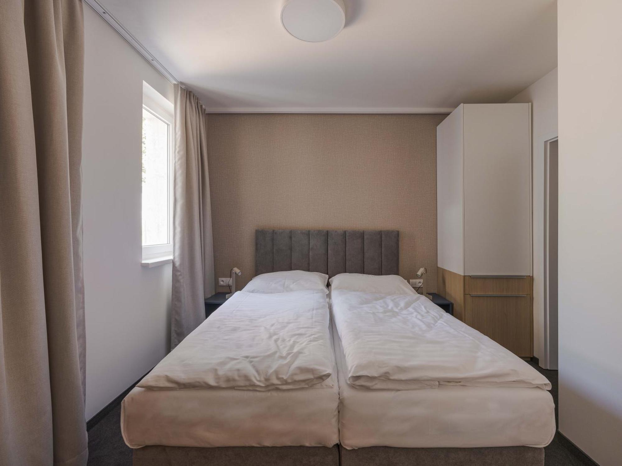 Hotel Taxis Bratislava - New Rooms Екстериор снимка