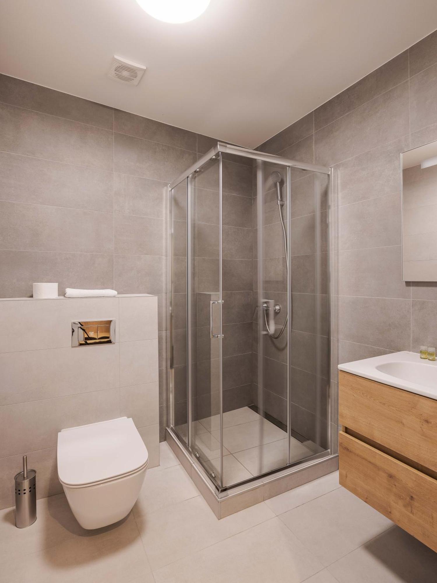 Hotel Taxis Bratislava - New Rooms Екстериор снимка