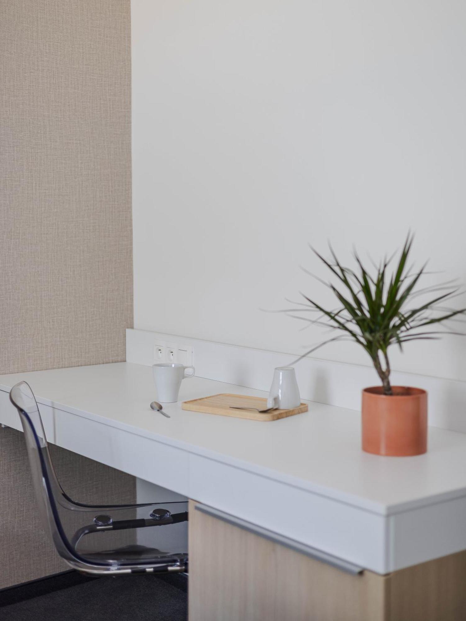 Hotel Taxis Bratislava - New Rooms Екстериор снимка